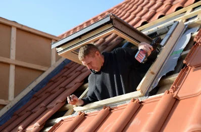 Pose de fenêtres de toit Velux à Sainte-Même